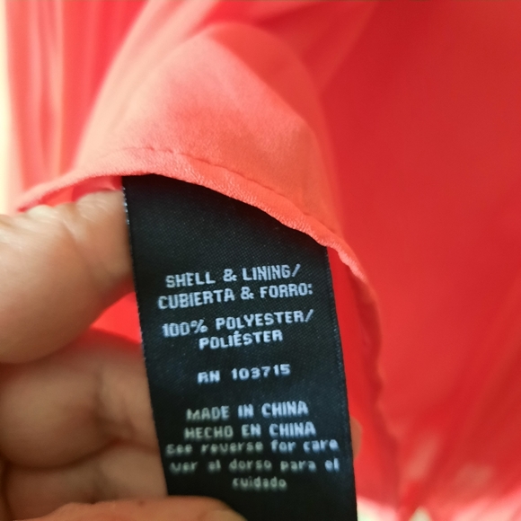 CUTE coral sleeveless blouse - Picture 4 of 16